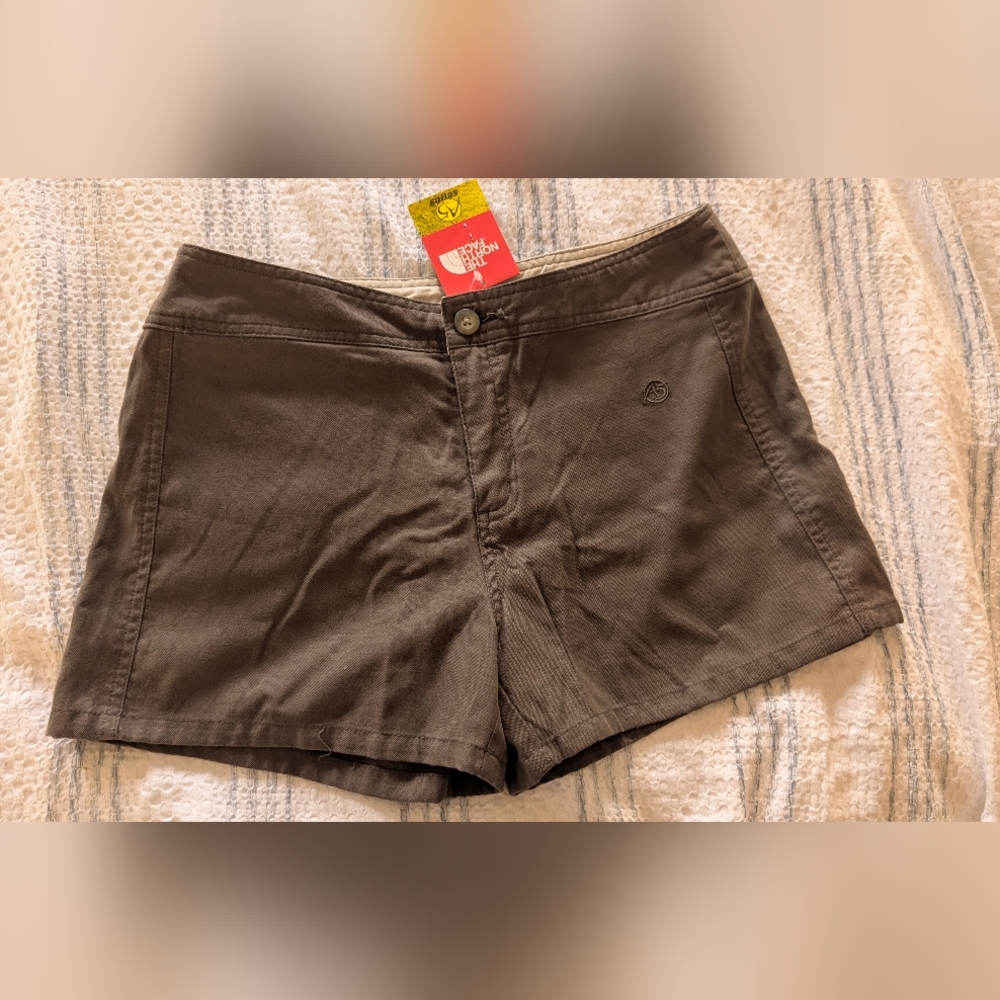 The North Face Women's Dark Brown Cargo Shorts